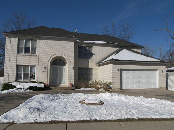 156 Winston Drive, Bolingbrook, IL 60440