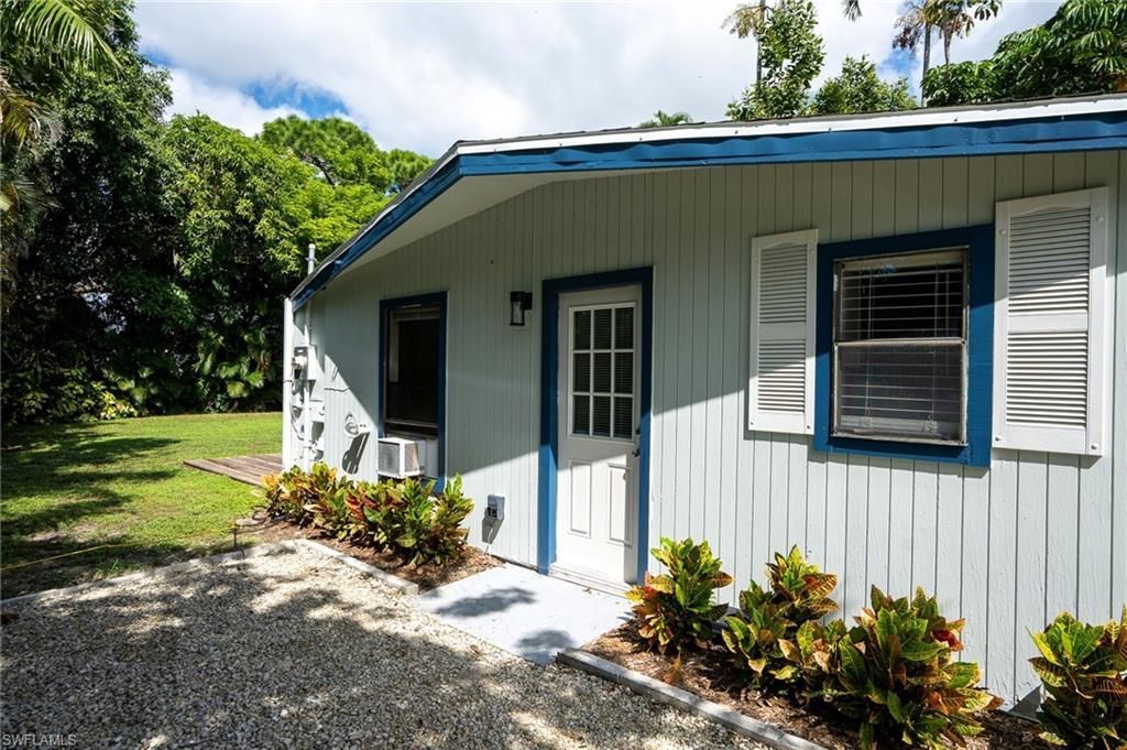 1139 Frank Whiteman Blvd, Naples, FL 34103 Photo