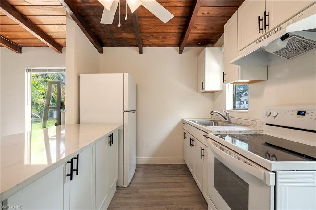 1139 Frank Whiteman Blvd, Naples, FL 34103 Photo