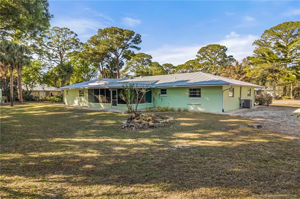 1201 Oak Avenue, Fort Pierce, FL 34982 Photo