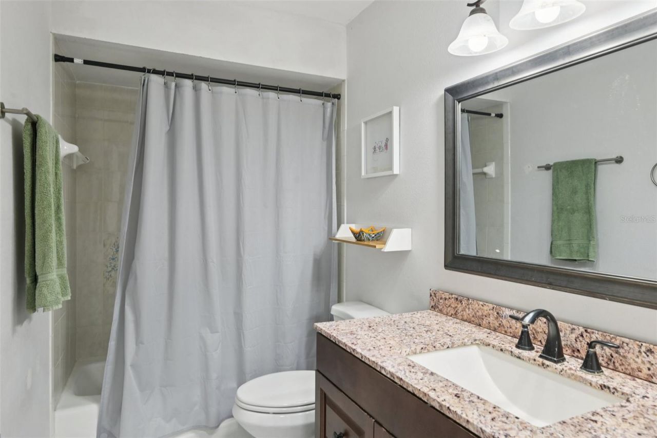 6704 Arbor Oaks Drive, Bradenton, FL 34209 Photo