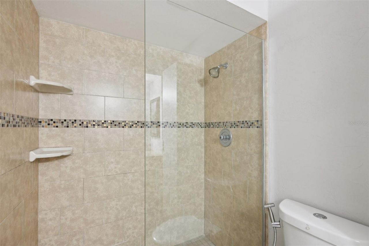 6704 Arbor Oaks Drive, Bradenton, FL 34209 Photo