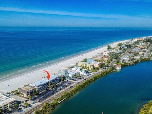 60 GULF BOULEVARD, Unit 203, INDIAN ROCKS BEACH, FL 33785