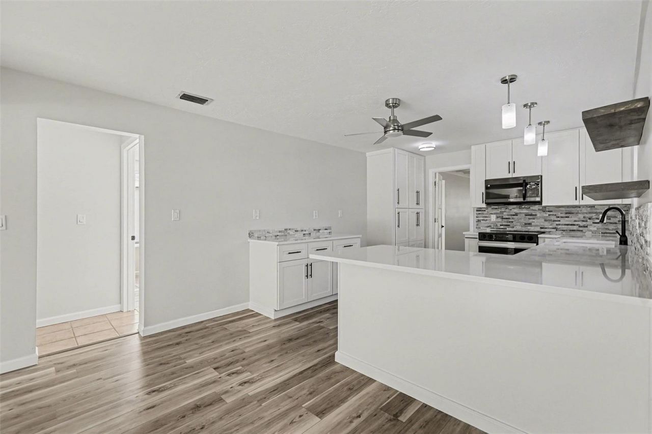 580 Russell Street, Longboat Key, FL 34228 Photo