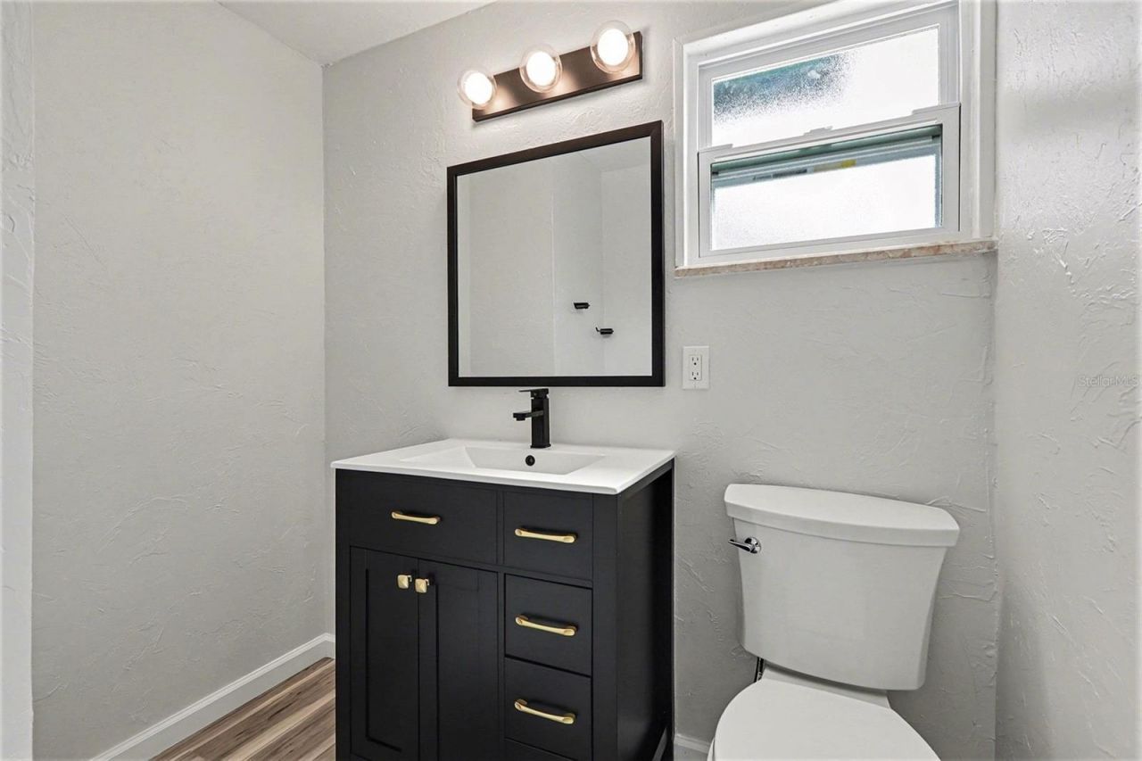 580 Russell Street, Longboat Key, FL 34228 Photo