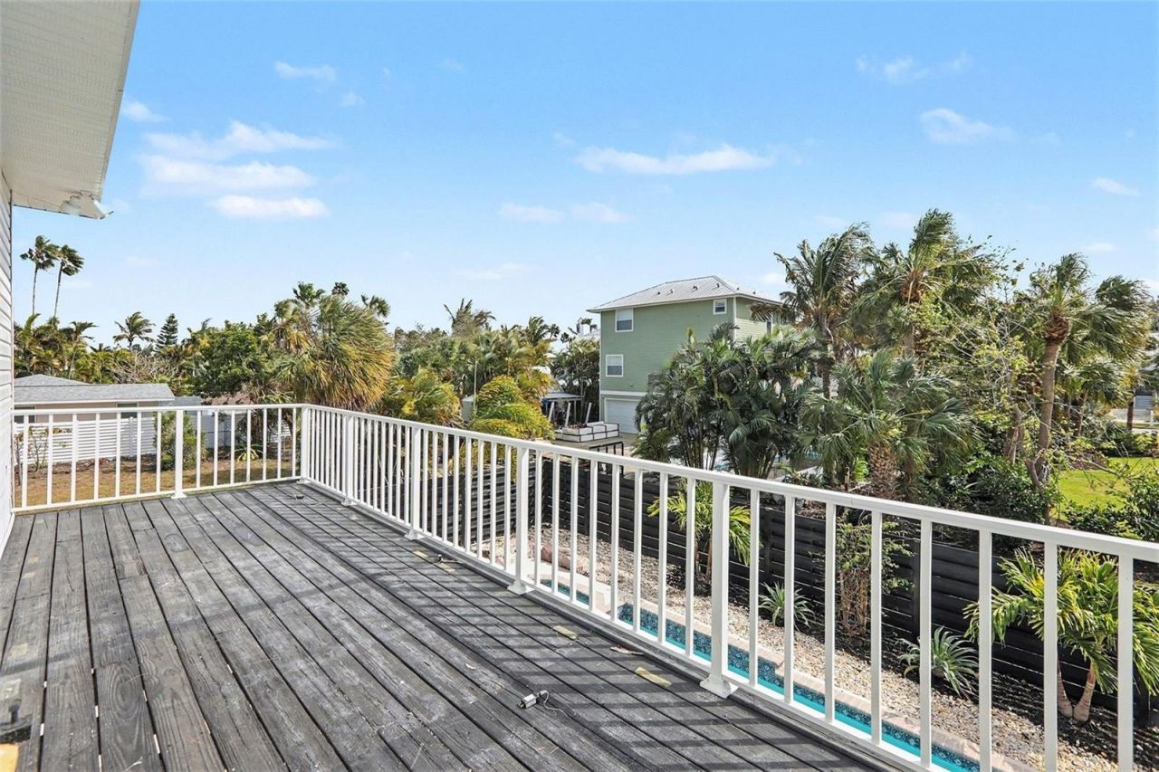 580 Russell Street, Longboat Key, FL 34228 Photo