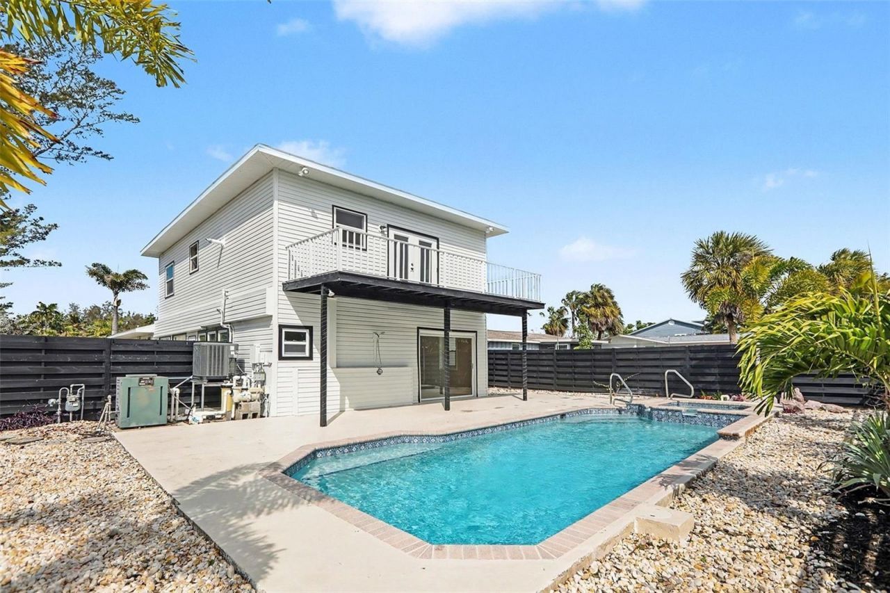 580 Russell Street, Longboat Key, FL 34228 Photo