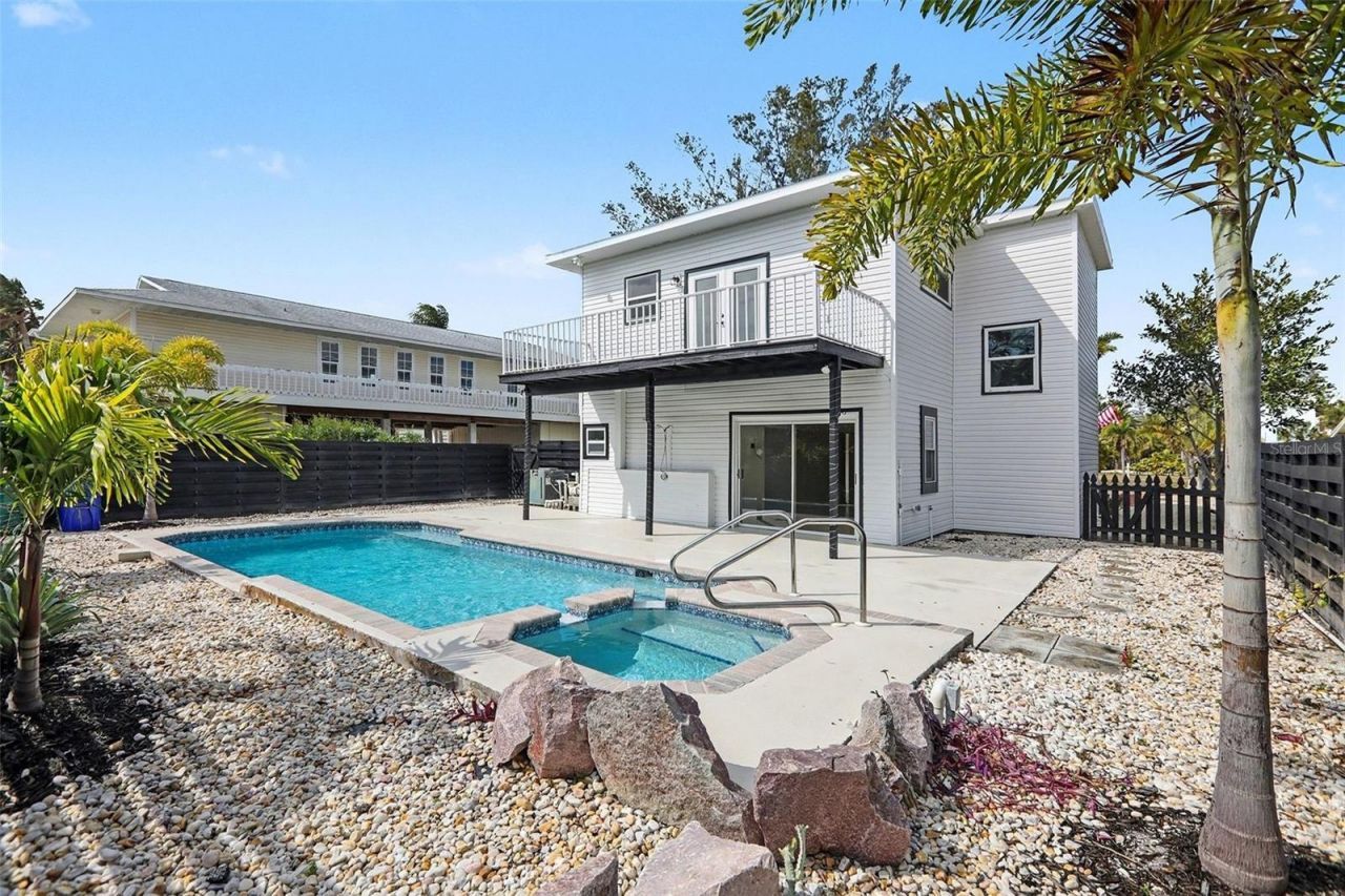 580 Russell Street, Longboat Key, FL 34228 Photo