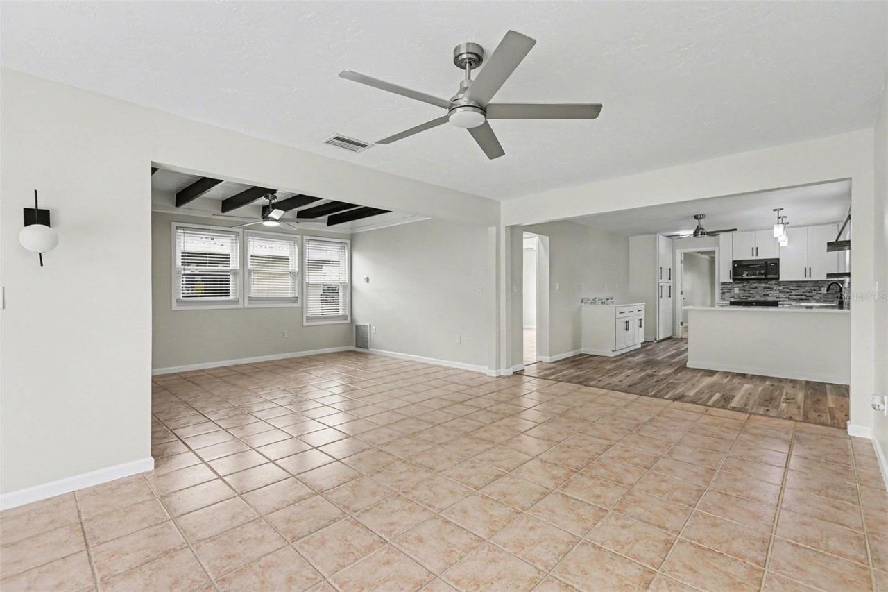 580 Russell Street, Longboat Key, FL 34228 Photo