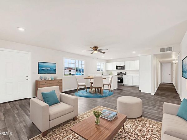 7742 W FAIRMOUNT Avenue, Phoenix, AZ 85033