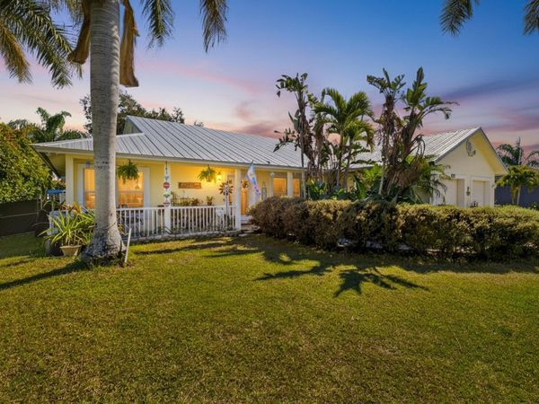 3283 SW Crumpacker Street, Port Saint Lucie, FL 34953