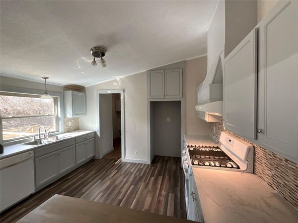 2301 Sumac LN, Cedar Park, TX 78613