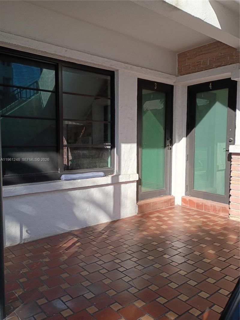 235 83rd St, Unit 3, Miami Beach, FL 33141 Photo