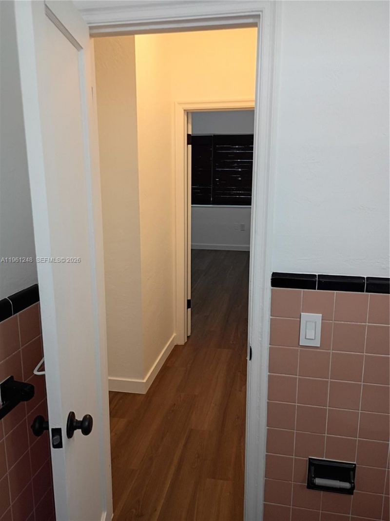 235 83rd St, Unit 3, Miami Beach, FL 33141 Photo