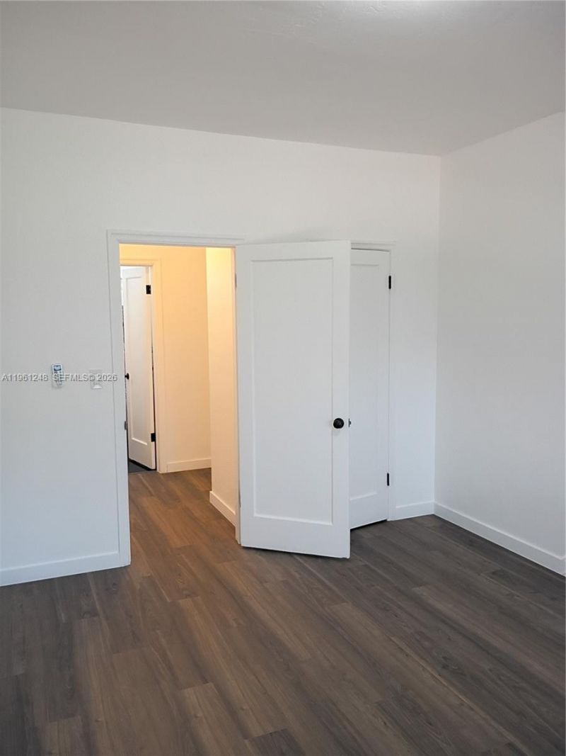 235 83rd St, Unit 3, Miami Beach, FL 33141 Photo