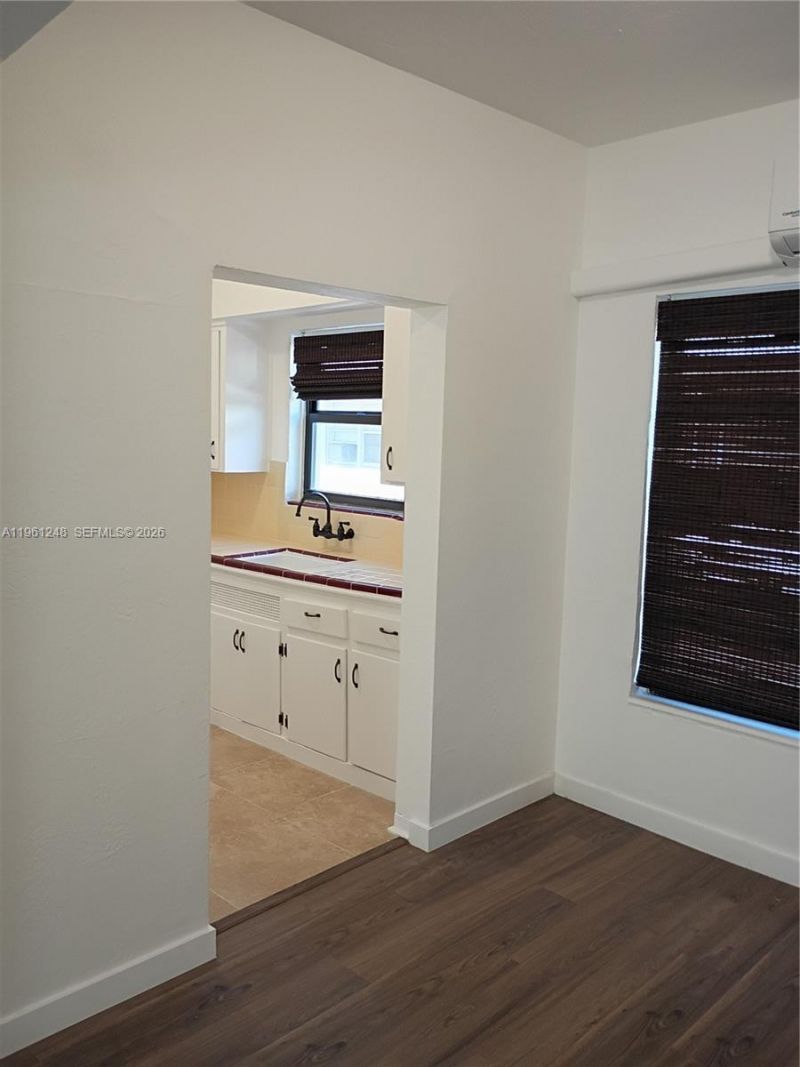 235 83rd St, Unit 3, Miami Beach, FL 33141 Photo