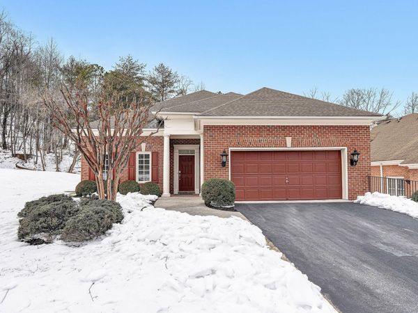 6567 Fairway Estates DR, Roanoke, VA 24018