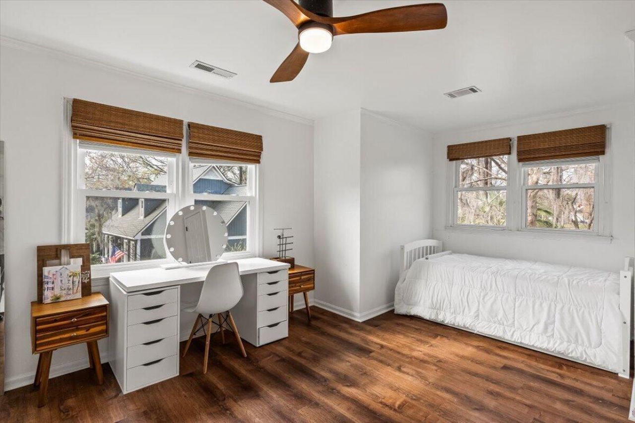 27 Fitzroy Drive Photo 31