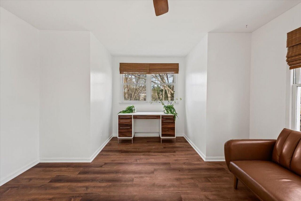 27 Fitzroy Drive Photo 36