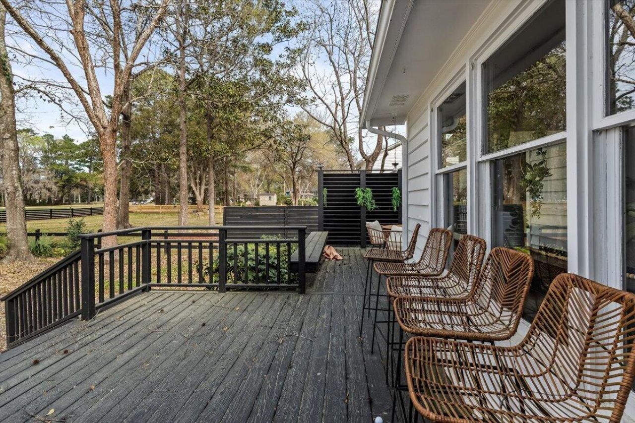 27 Fitzroy Drive Photo 37