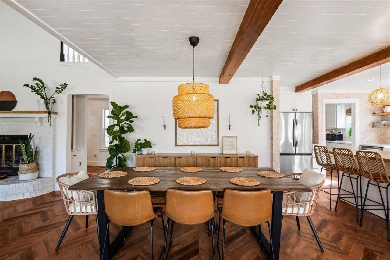 27 Fitzroy Drive Photo 8