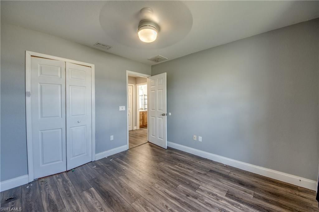 823 SW 10th St , Cape Coral, FL 33991 Photo