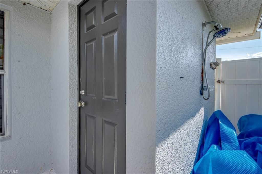 823 SW 10th St , Cape Coral, FL 33991 Photo