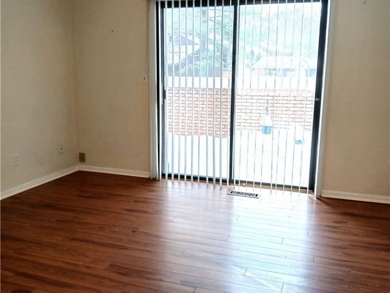 940 Trimble Place, Sagamore Hills, OH 44067 Photo 12