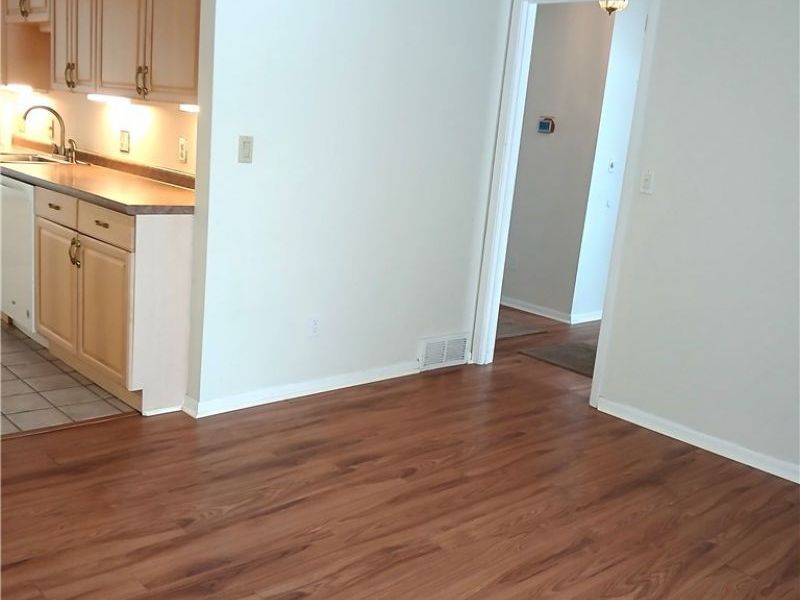 940 Trimble Place, Sagamore Hills, OH 44067 Photo 13