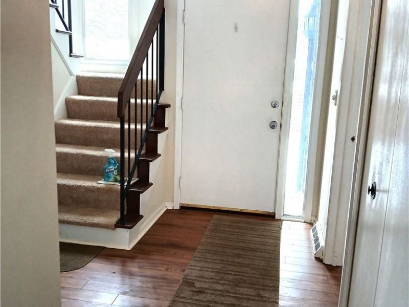 940 Trimble Place, Sagamore Hills, OH 44067 Photo 2