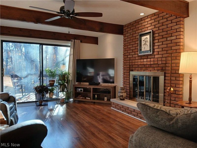 940 Trimble Place, Sagamore Hills, OH 44067 Photo 3