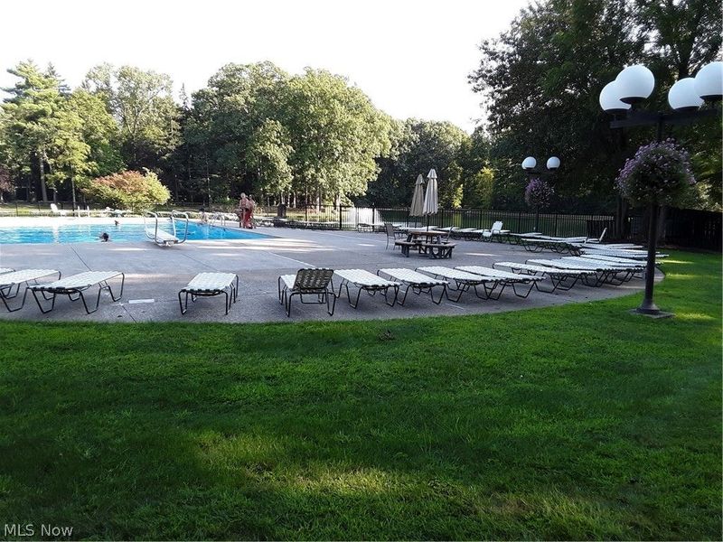 940 Trimble Place, Sagamore Hills, OH 44067 Photo 46