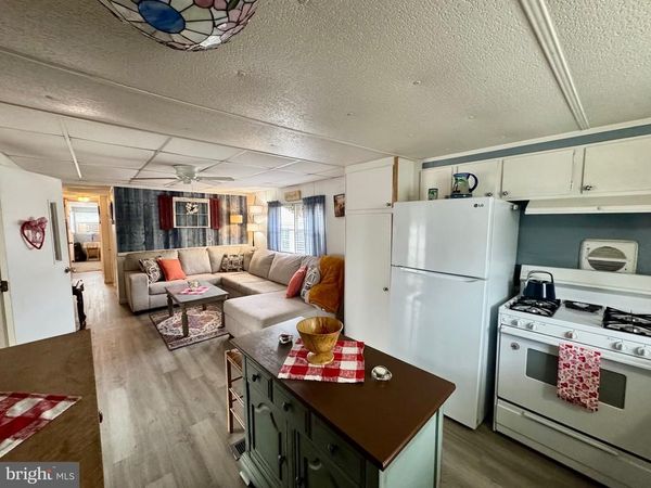 20019 GOLDEN AVENUE, REHOBOTH BEACH, DE 19971