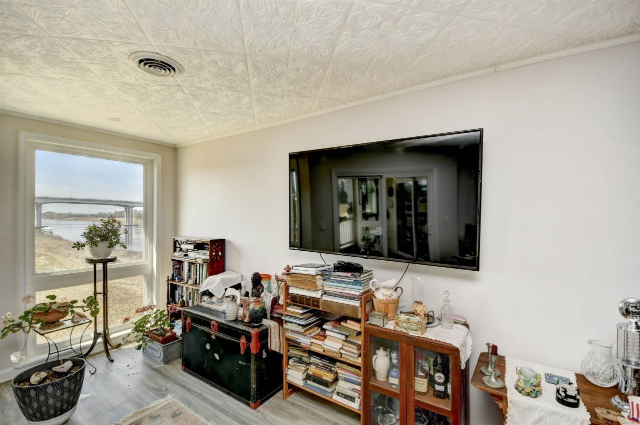 222 Landing Rd. Photo 12