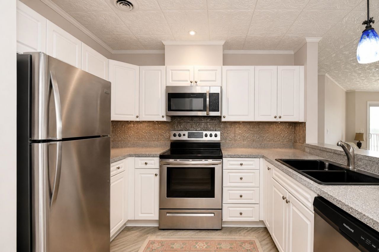222 Landing Rd. Photo 12