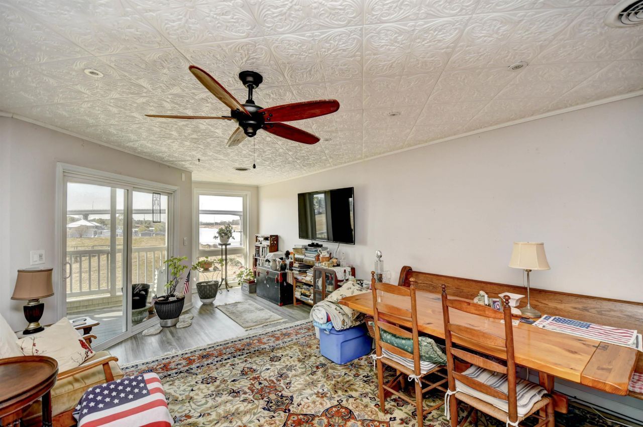 222 Landing Rd. Photo 8