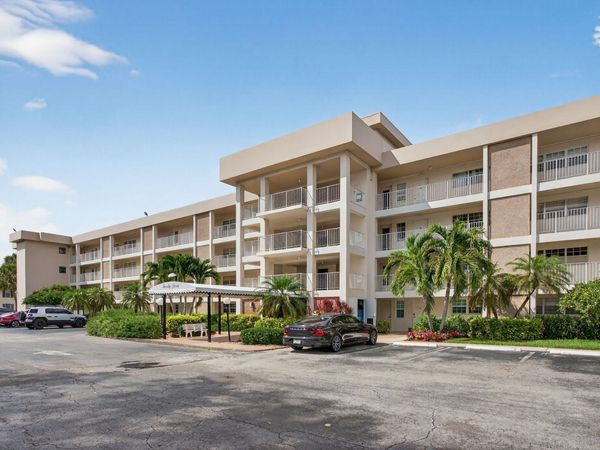 2651 S Palm Aire Drive, Unit 302, Pompano Beach, FL 33069