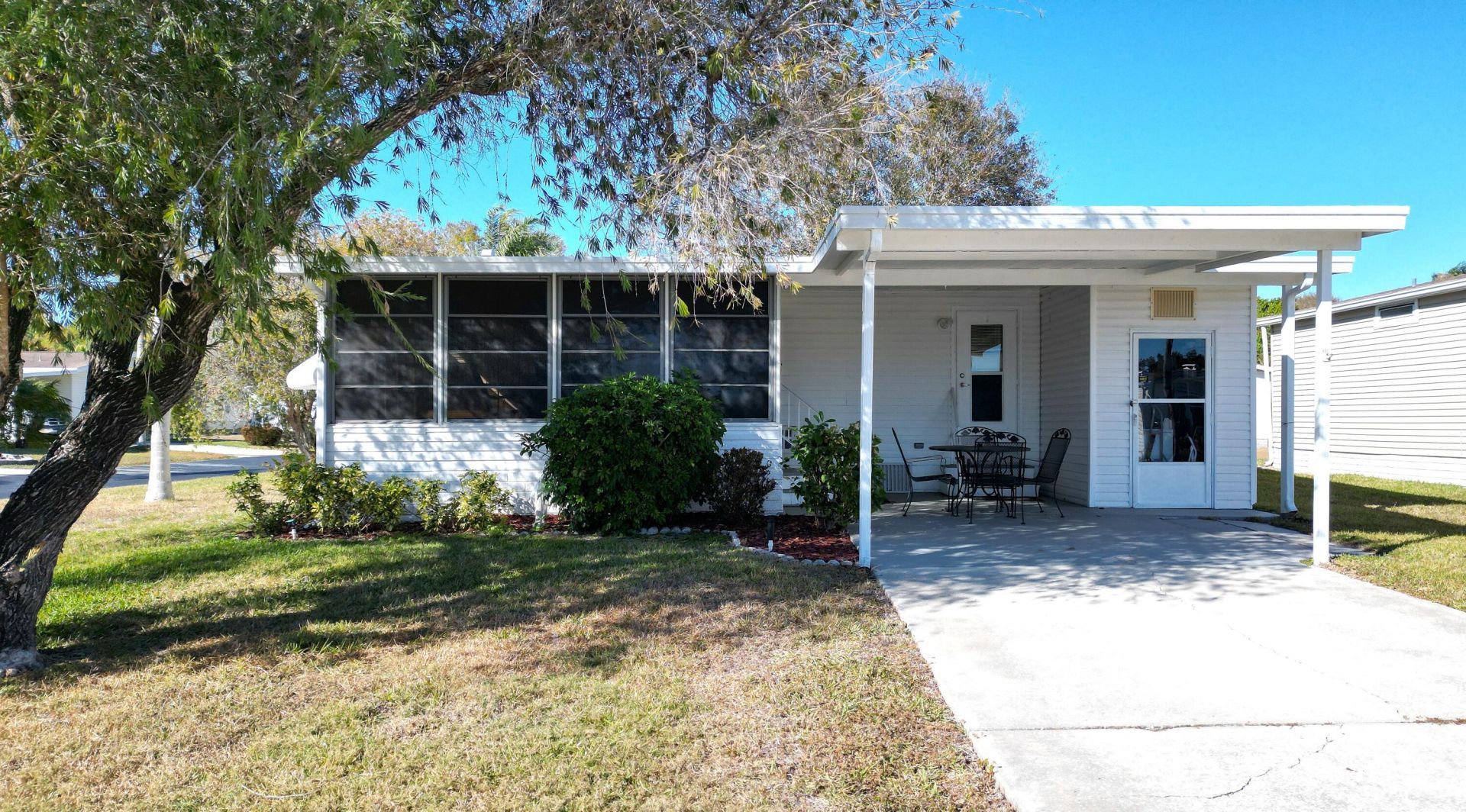 334 Seahorse Terrace, Fort Pierce, FL 34982 Photo