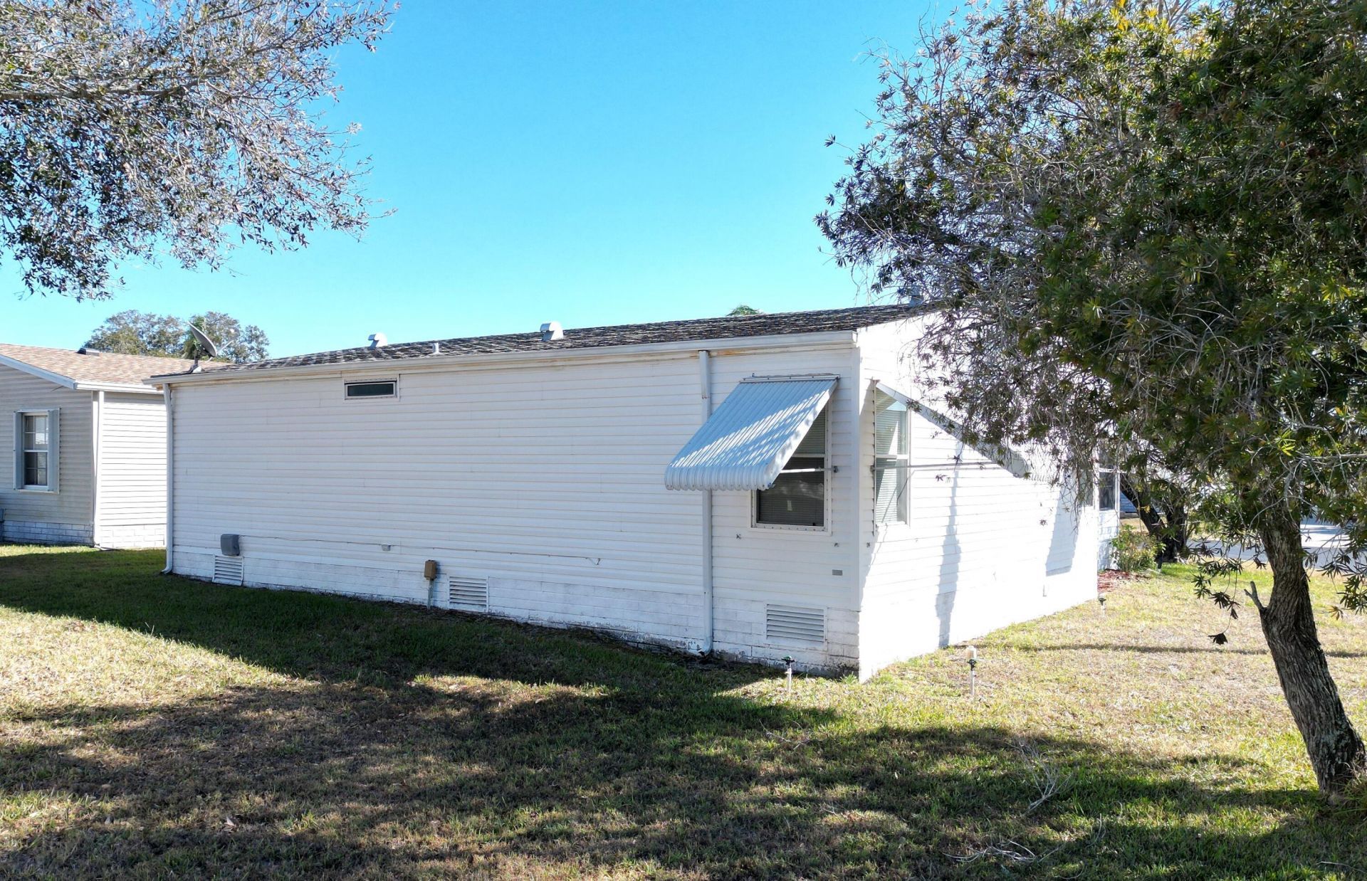 334 Seahorse Terrace, Fort Pierce, FL 34982 Photo