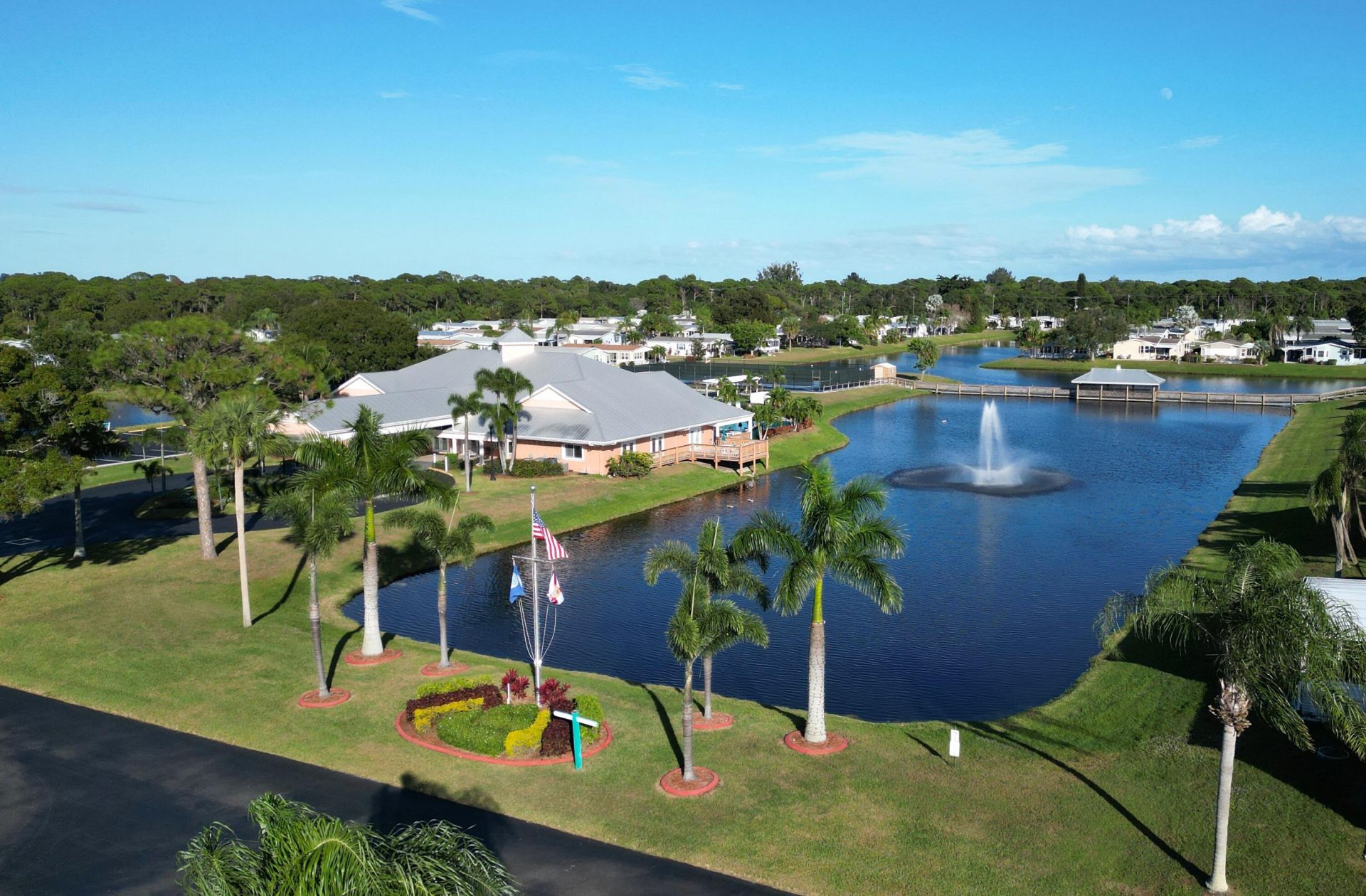 334 Seahorse Terrace, Fort Pierce, FL 34982 Photo