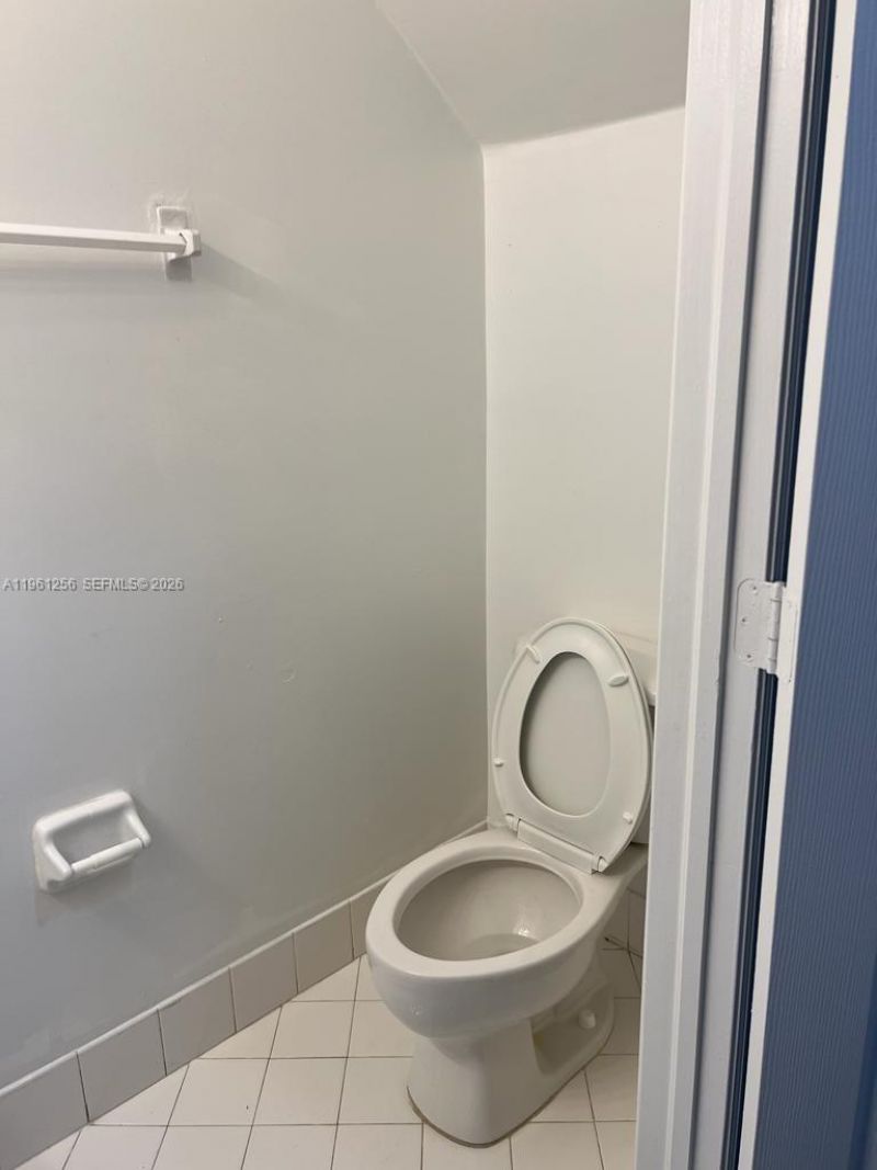 3330 NE 13th Cir Dr, Unit 108-22, Homestead, FL 33033 Photo