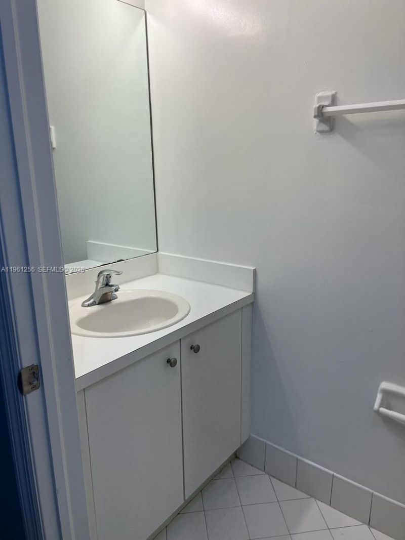 3330 NE 13th Cir Dr, Unit 108-22, Homestead, FL 33033 Photo