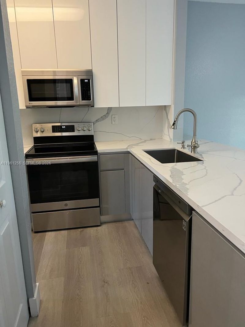 3330 NE 13th Cir Dr, Unit 108-22, Homestead, FL 33033 Photo