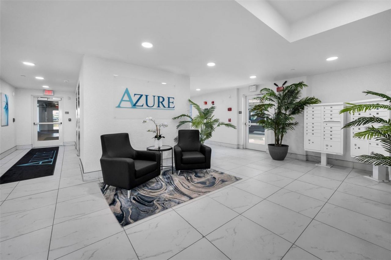 415 Island Way, Unit 509, Clearwater Beach, FL 33767 Photo