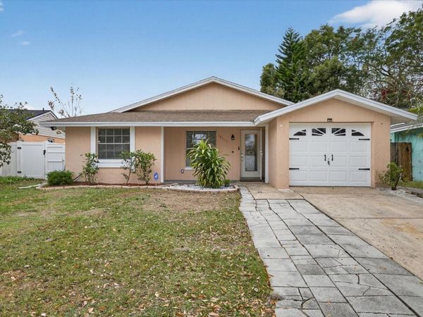 16112 FOXFIRE DRIVE, TAMPA, FL 33618