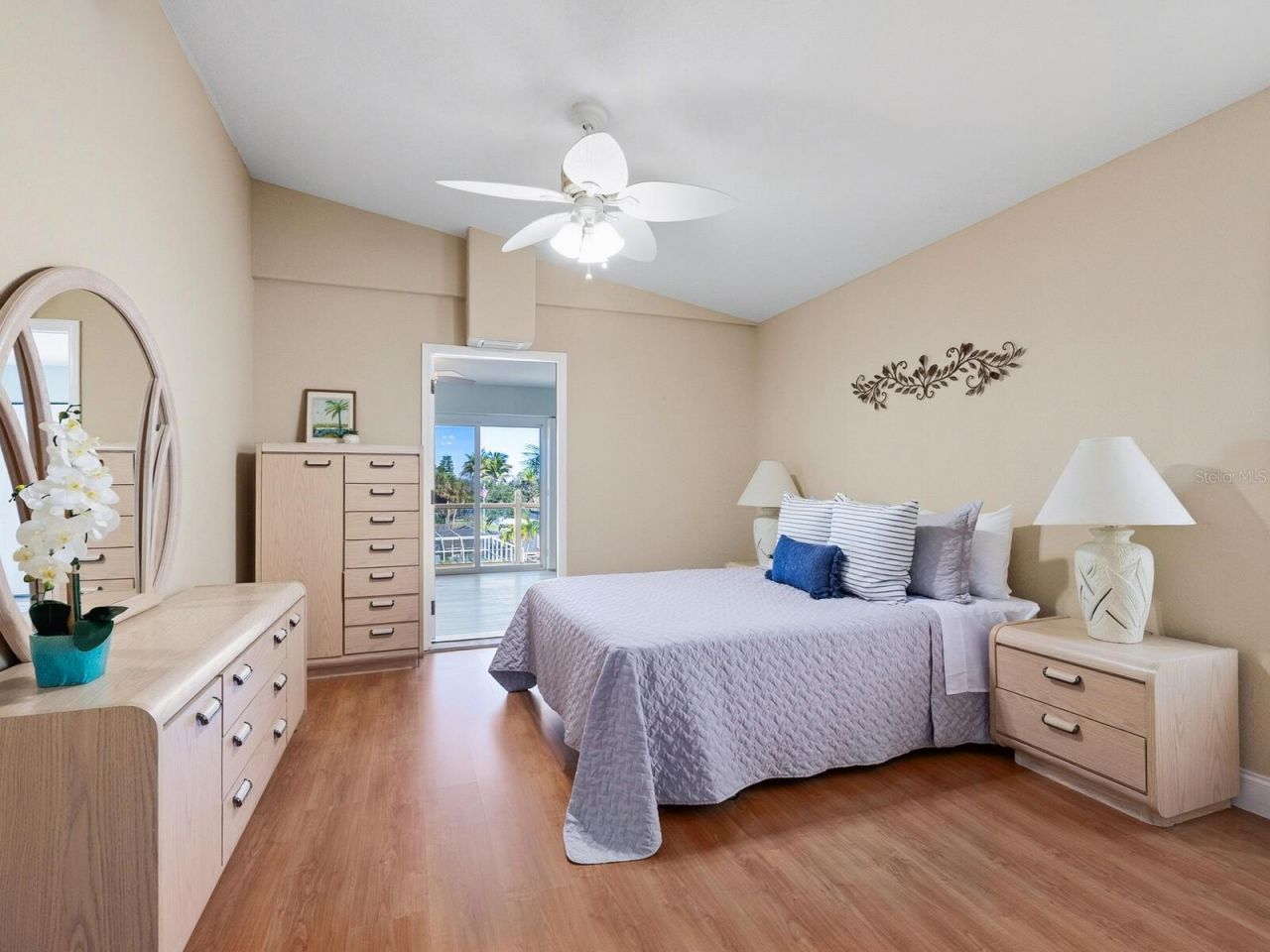 605 Avenida De Mayo, Sarasota, FL 34242 Photo