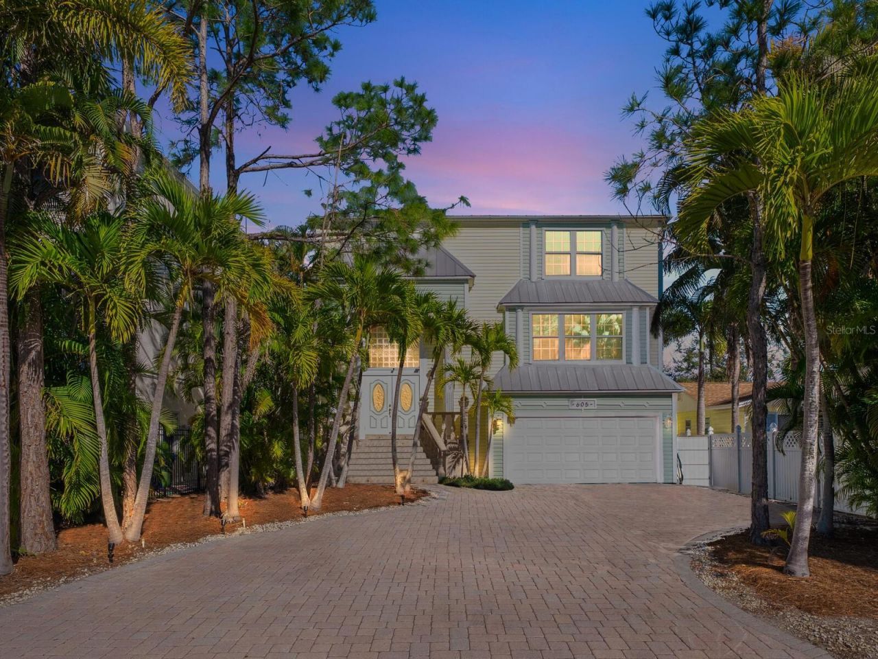 605 Avenida De Mayo, Sarasota, FL 34242 Photo