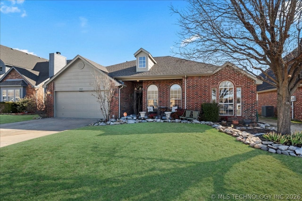 4917 S 190th East Avenue, Tulsa, OK 74134 Main Photo