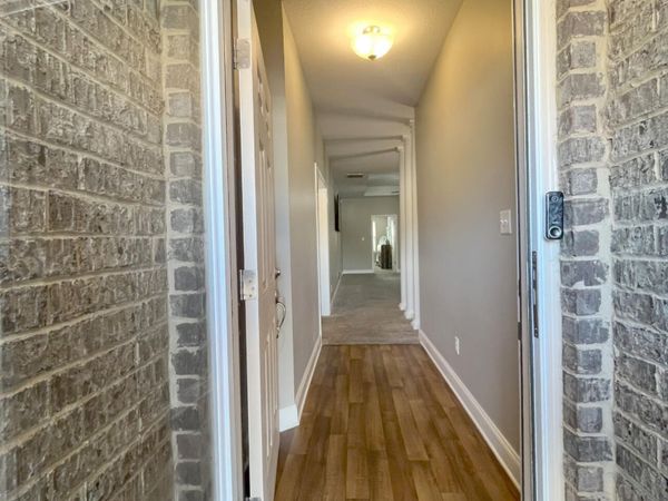 8426 Park Pike Drive, Southaven, MS 38671