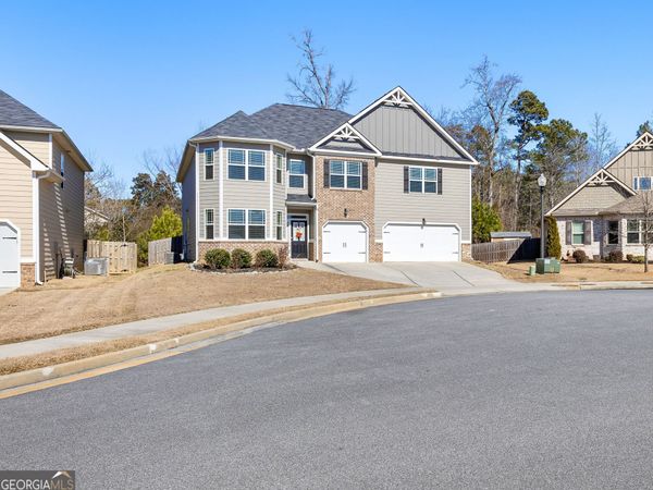 166 Brookview Drive, Newnan, GA 30265
